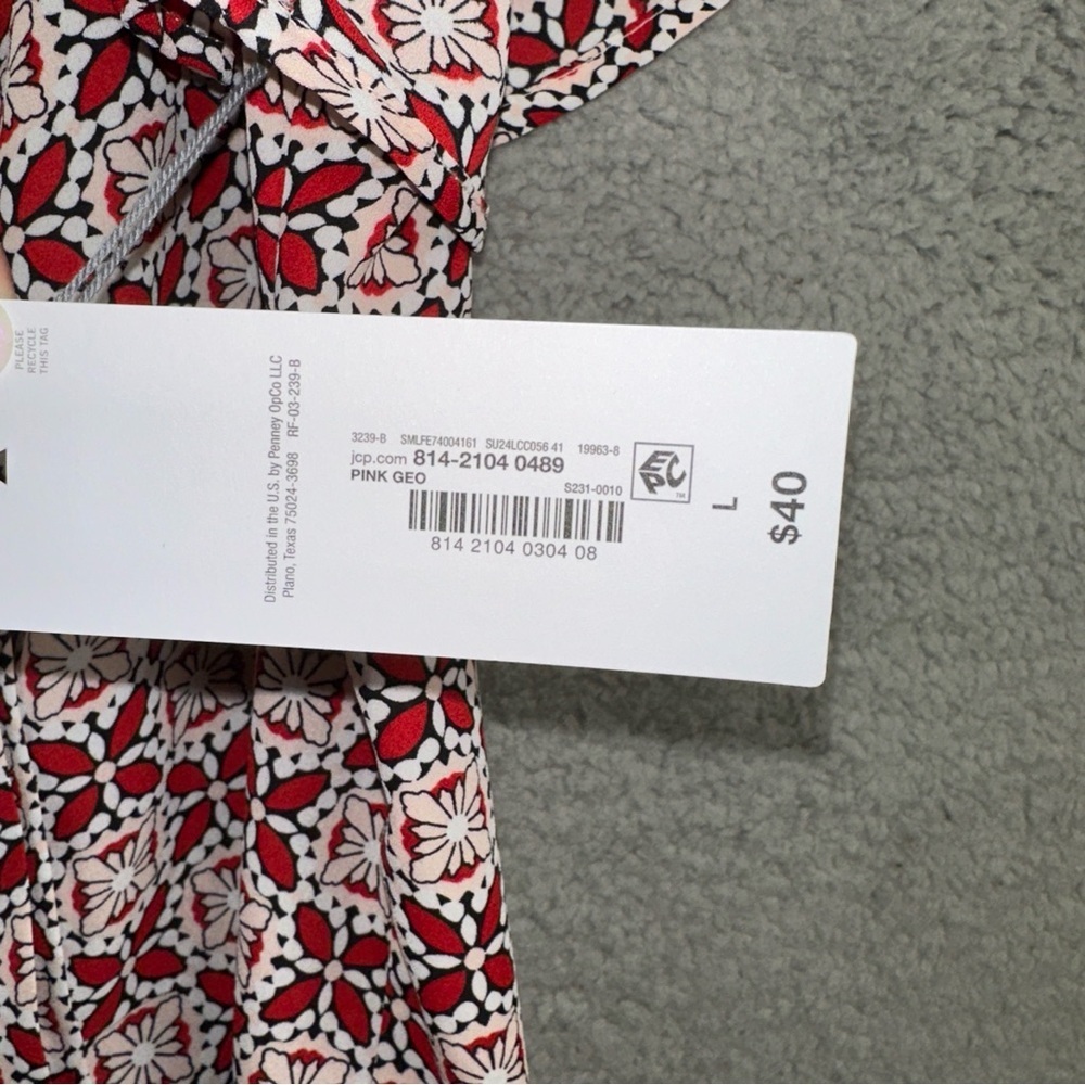 Liz Claiborne Top Womens Large Pink Geometric Pattern V-Neck Pleated Blouse NWT - Picture 4 of 7